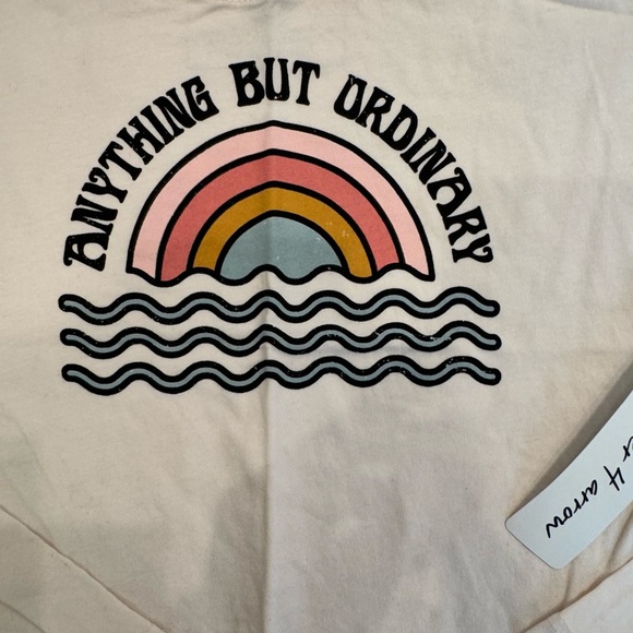 NWT feather 4 arrow Gril’s Long Sleeve Printed Tee Shirt - Picture 2 of 5